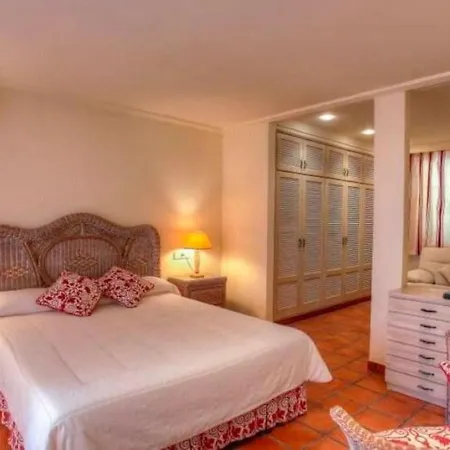 Дом отдыха Spacious Holiday In Isla De Tabarca With Patio