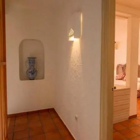 Spacious Holiday In Isla De Tabarca With Patio Дом отдыха